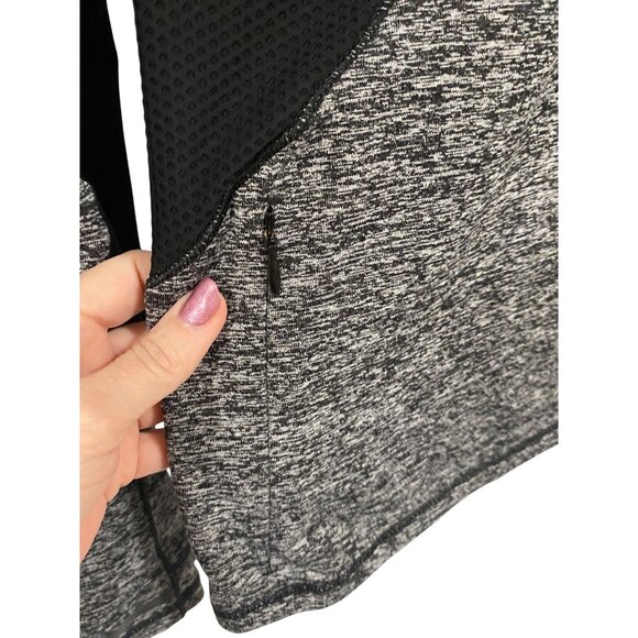Athleta Running Wild Half Zip Gray Black‎ Long Sleeve Shirt Size M - Picture 2 of 8
